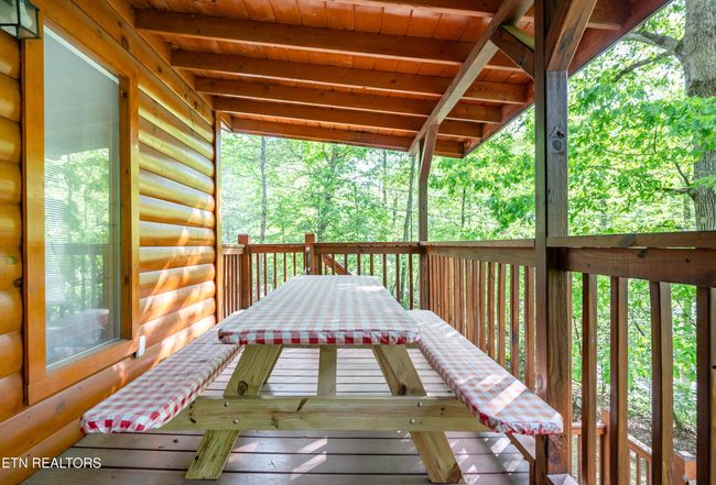 2230 Cove Creek Dr, House other with 2 bedrooms, 2 bathrooms and null parking in Sevierville TN | Image 15