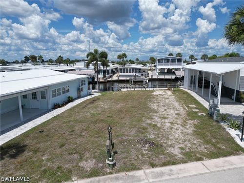 17801 Stevens Blvd, FORT MYERS BEACH, FL, 33931-7162 | Card Image