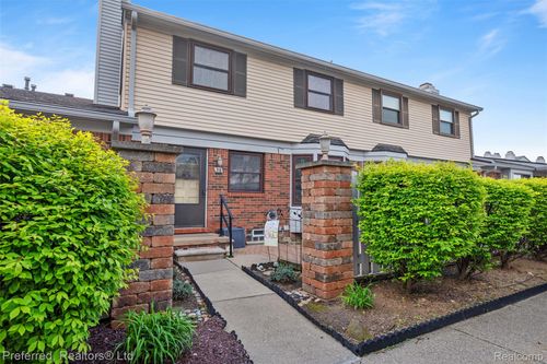 36-1921 Vine Way Dr, Canton, MI, 48188-1852 | Card Image