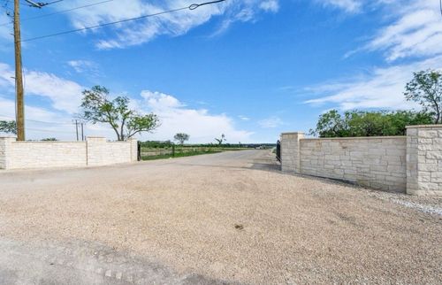 128 Lacek Mill Rd, China Spring, TX, 76633-4300 | Card Image