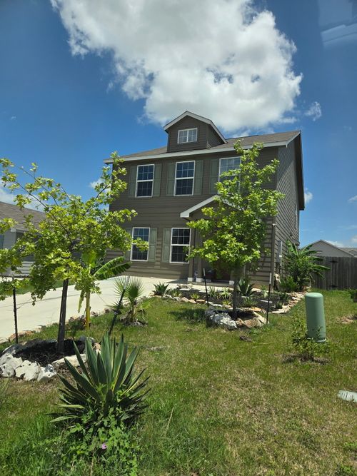 253 Texas Angel Way, Jarrell, TX, 76537-2159 | Card Image
