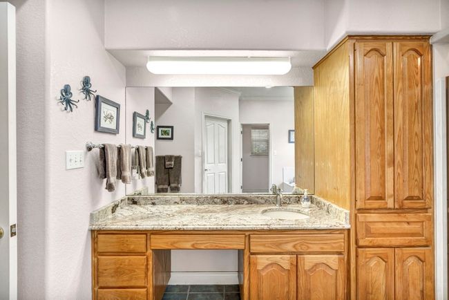 124 Bridgepoint Dr, House other with 4 bedrooms, 4 bathrooms and 2 parking in Kingsland TX | Image 12
