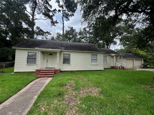 1220 Trinidad Street, Beaumont, TX, 77703 | Card Image