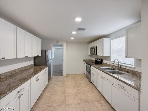 l-202 2nd St, FORT MYERS, FL, 33907-1544 | Card Image