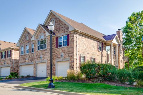 1316 Christine Ct, Vernon Hills, IL, 60061-3606 | Card Image