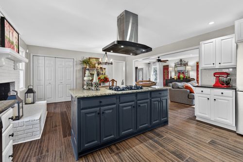 13 Sunrise Ln, Fayetteville, TN, 37334-3775 | Card Image