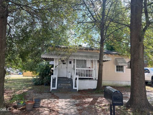 903 Aycock St S, Wilson, NC, 27893-5803 | Card Image