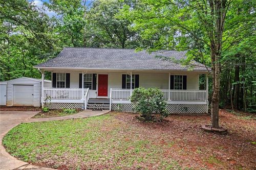 425 Tommy Thompson Way, Whitesburg, GA, 30185-2462 | Card Image