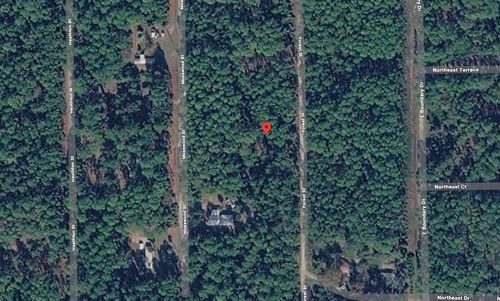 143 Forest St, Georgetown, FL, 32139-2804 | Card Image