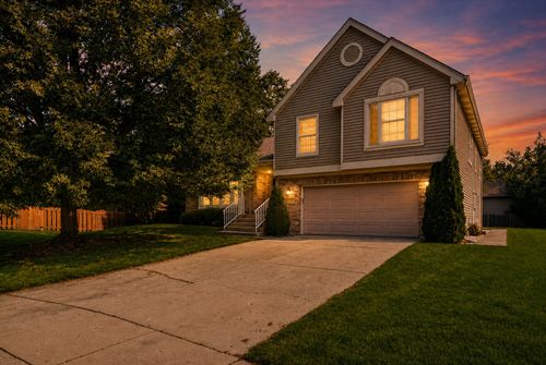 1173 N Clearwater Ct, Palatine, IL, 60067-1873 | Card Image