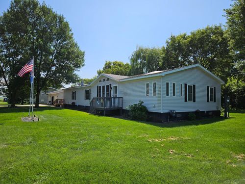 204 Sidney St W, Morristown, MN, 55052-5142 | Card Image