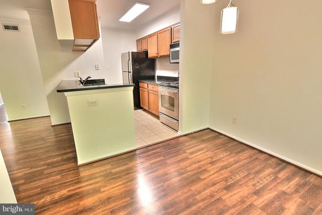 1702 - 1702 Ascot Way, Condo with 2 bedrooms, 2 bathrooms and null parking in RESTON VA | Image 8