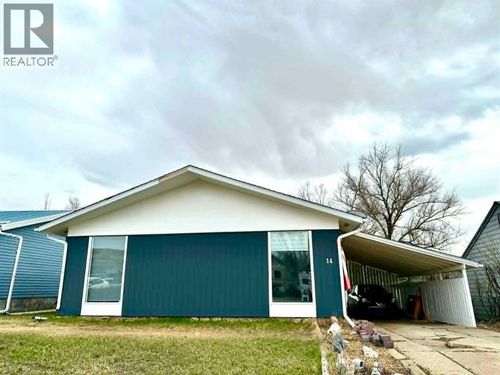 14 Spruce Dr, Drumheller, AB, T0J0Y7 | Card Image
