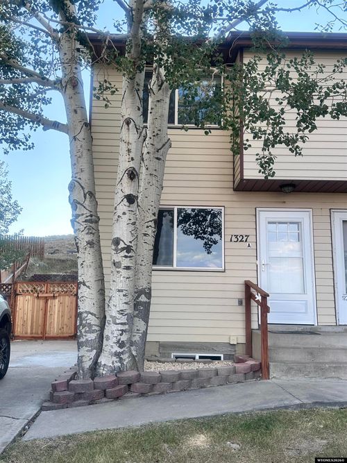 1327 A 9th West Ave, Kemmerer, WY, 83101 | Card Image
