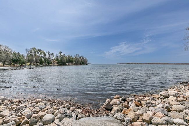 201 - 585 Atherley Rd, Condo with 2 bedrooms, 2 bathrooms and null parking in Orillia ON | Image 34