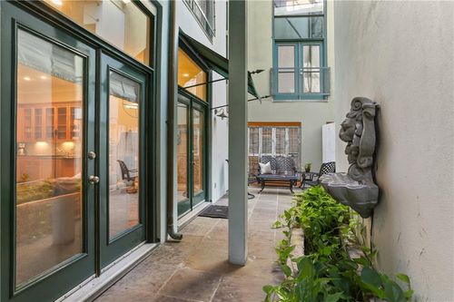 19-609 Governor Nicholls St, New Orleans, LA, 70116-2510 | Card Image