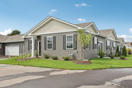 6471 Juniper Dr, Wonder Lake, IL, 60097-1316 | Card Image