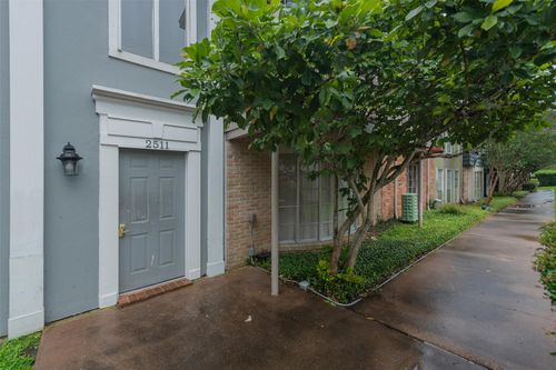 1-2511 Marilee Ln, Houston, TX, 77057-4248 | Card Image
