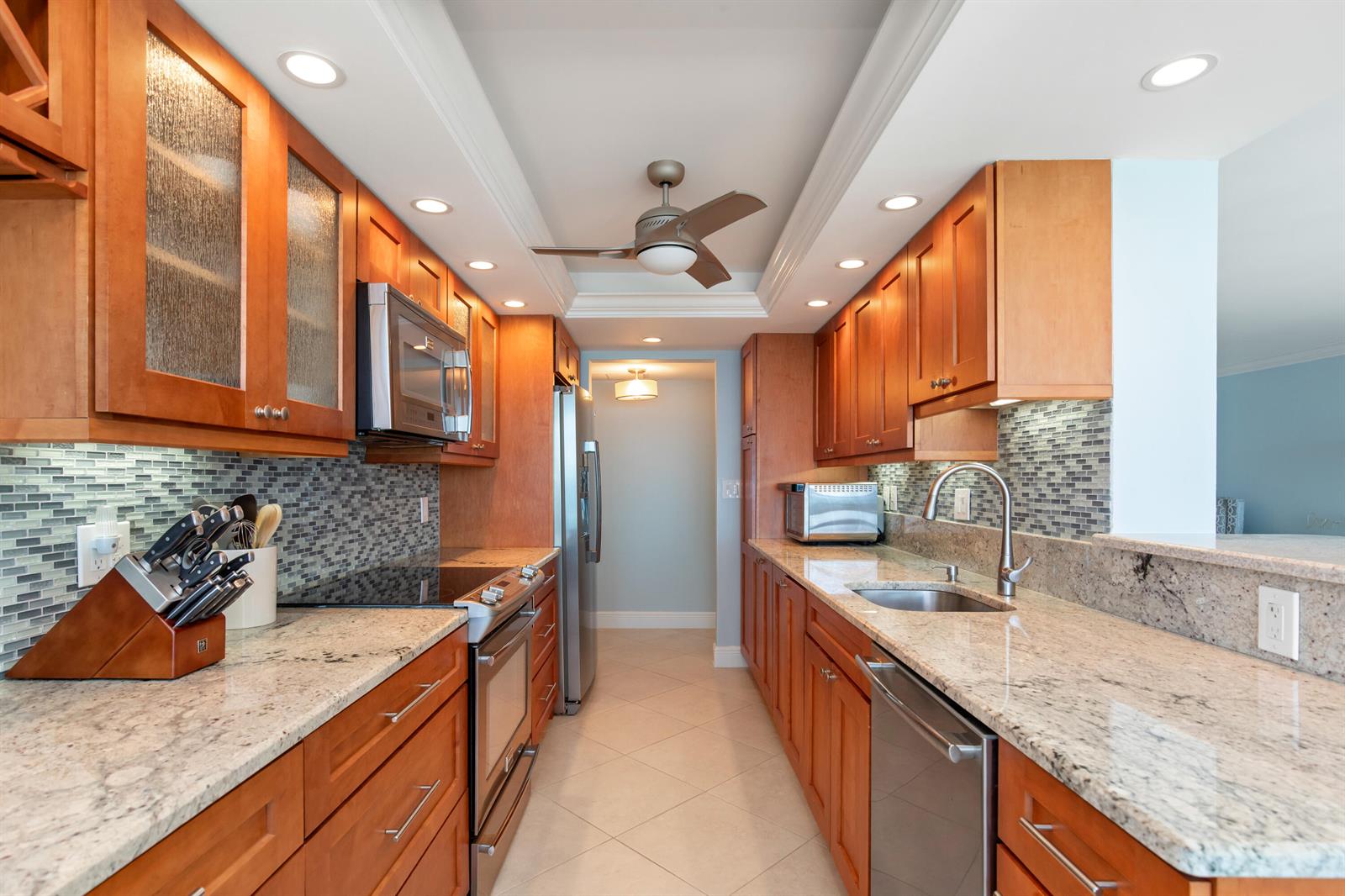 Residential in Lauderdale By The Sea 5