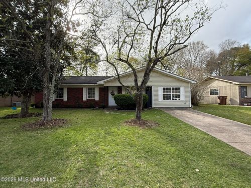 619 Dina Dr, Diberville, MS, 39540-5805 | Card Image