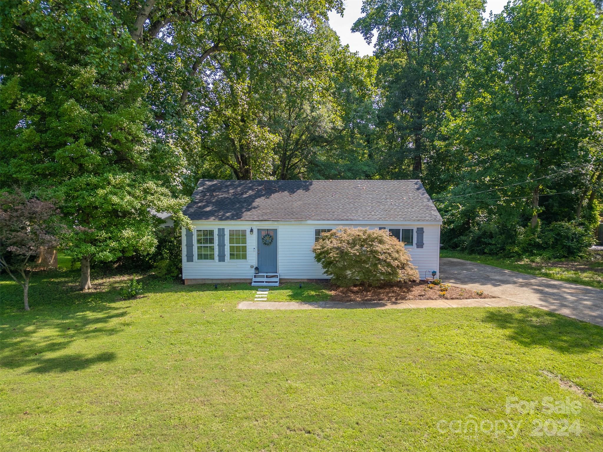 Cherry St, Belmont, NC 28012