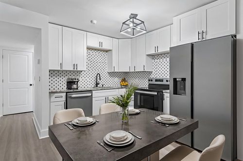 b107-210 Pelham Rd, Fort Walton Beach, FL, 32547-3688 | Card Image