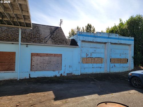 23544 Ne Halsey St, Wood Village, OR, 97060-2815 | Card Image