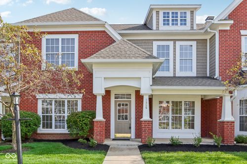 1355 Middlebury Dr, Westfield, IN, 46074-8389 | Card Image