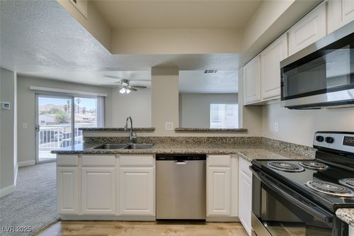 2072-6800 E Lake Mead Blvd, Las Vegas, NV, 89156-1119 | Card Image