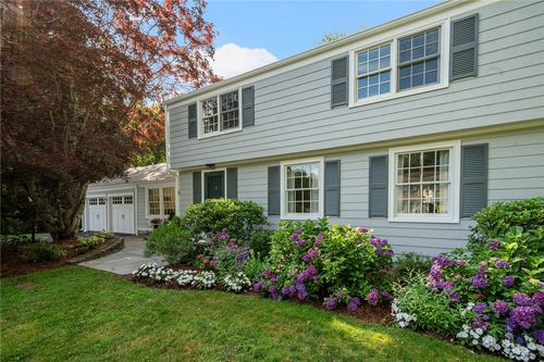 419 Nayatt Rd, Barrington, RI, 02806-4308 | Card Image