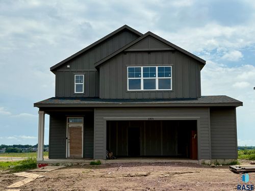 6405 W Valentine St, Sioux Falls, SD, 57101 | Card Image