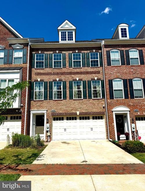 2812 Medstead Ln, UPPER MARLBORO, MD, 20774-8444 | Card Image