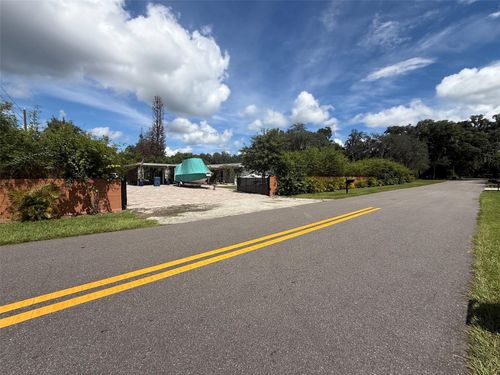 2207 Poinsettia Ln, DELAND, FL, 32724-3827 | Card Image