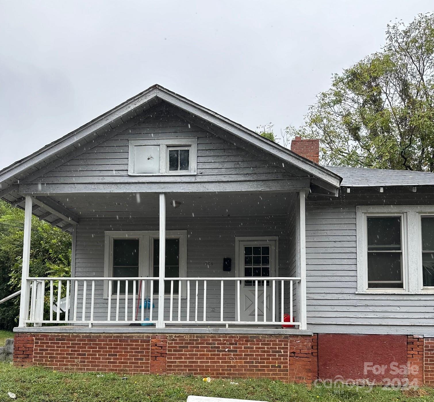 5th Ave, Gastonia, NC 28052