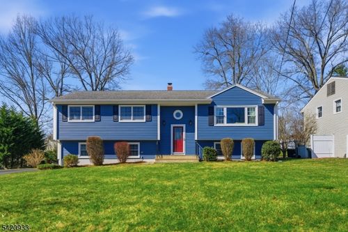 28 Lord Stirling Dr, Parsippany, NJ, 07054-4348 | Card Image