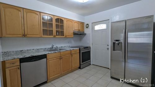 104 Carlls Path, North Babylon, NY, 11703-1721 | Card Image