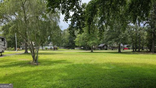 77 Spring Valley Dr, Hawkinsville, GA, 31036-7706 | Card Image