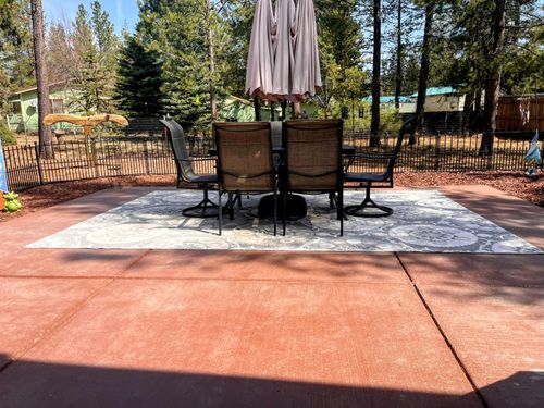16060 Twin Dr, La Pine, OR, 97739-7634 | Card Image