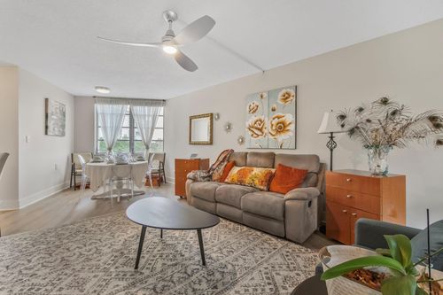 apt-5j-6911 Environ Blvd, Lauderhill, FL, 33319-4242 | Card Image