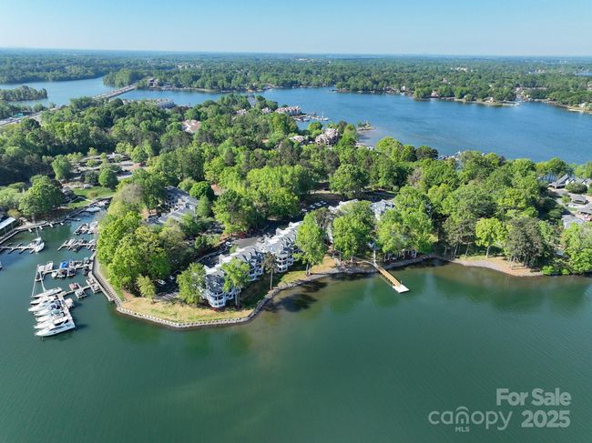 350 Northwest Dr, Condo with 2 bedrooms, 2 bathrooms and null parking in Davidson NC | Image 34
