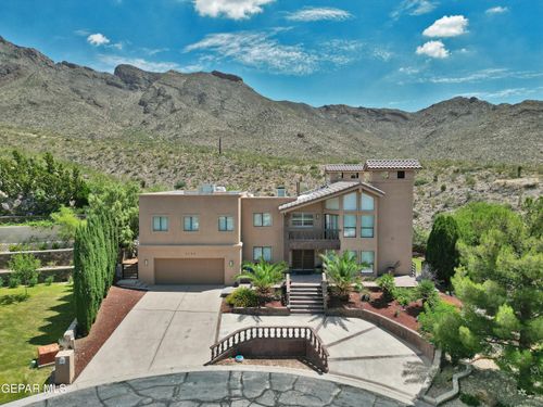 5706 Mira Sierra Ln, El Paso, TX, 79912-2016 | Card Image