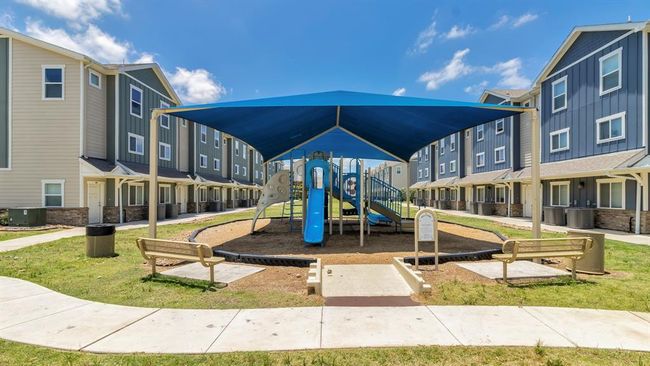 B - 21155 Gosling Rd, Townhouse with 3 bedrooms, 3 bathrooms and null parking in Spring TX | Image 25