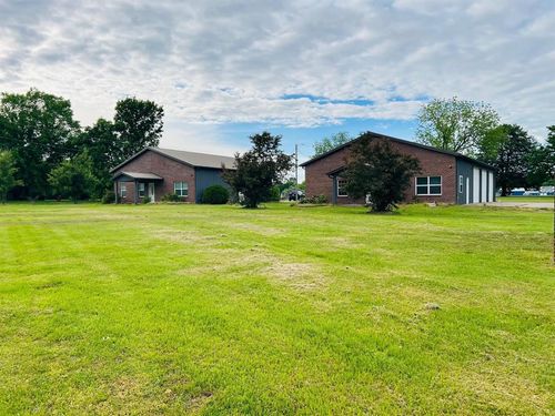 2331 Benton Briensburg Rd, Benton, KY, 42025-7029 | Card Image