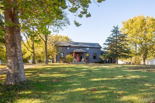 12231 Old Big Bend Rd, Kirkwood, MO, 63122-6803 | Card Image