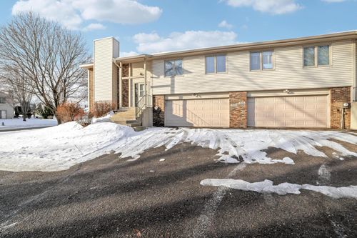 2504 Rose Ave E, Maplewood, MN, 55119-3638 | Card Image