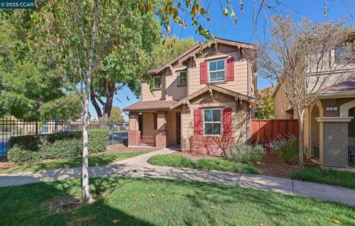 42 Mercury Ct, Pittsburg, CA, 94565-7908 | Card Image