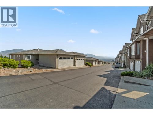 3-255 Pemberton Terr, Kamloops, BC, V2C6R2 | Card Image
