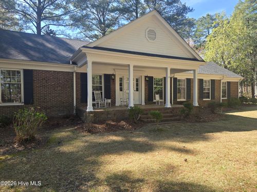 701 S Broad St, Robersonville, NC, 27871-9397 | Card Image