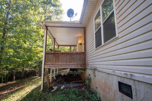 178 Levi Rd, Columbus, NC, 28722-9743 | Card Image