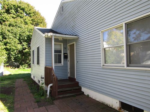 42 Peter Street, Providence, RI, 02904 | Card Image